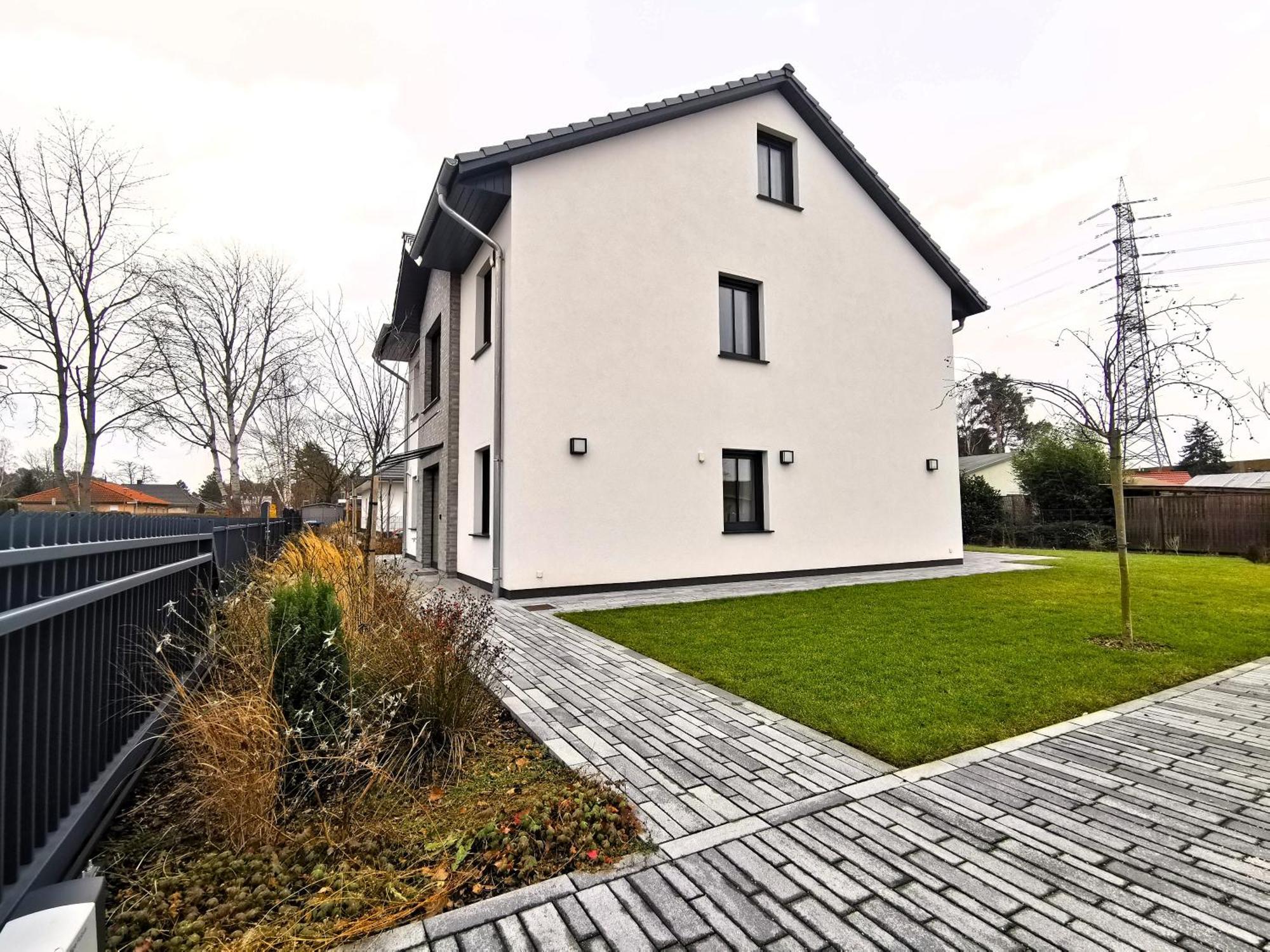 Bohnapartments Luxury Villa Berlin - 210Qm - Wintergarten - Kamin - 4 Kostenlose Parkplaetze - 6 Schlafzimmer - Neubau - Luxusausstattung Биркенвердер Экстерьер фото